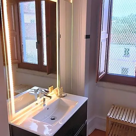 Vitorino 4*